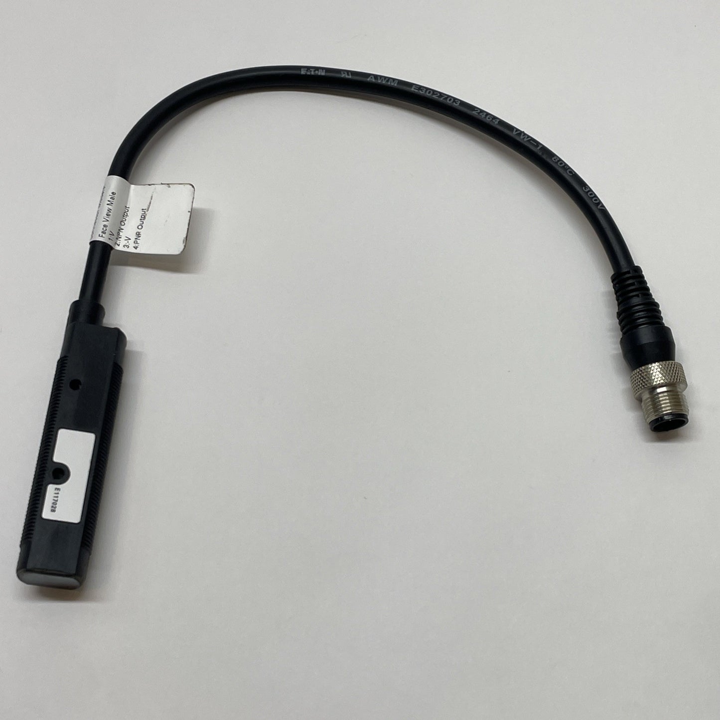 Eaton 14156AD07 Photoelectric Sensor Polarized Retroreflective 10 ft 10-30 VDC