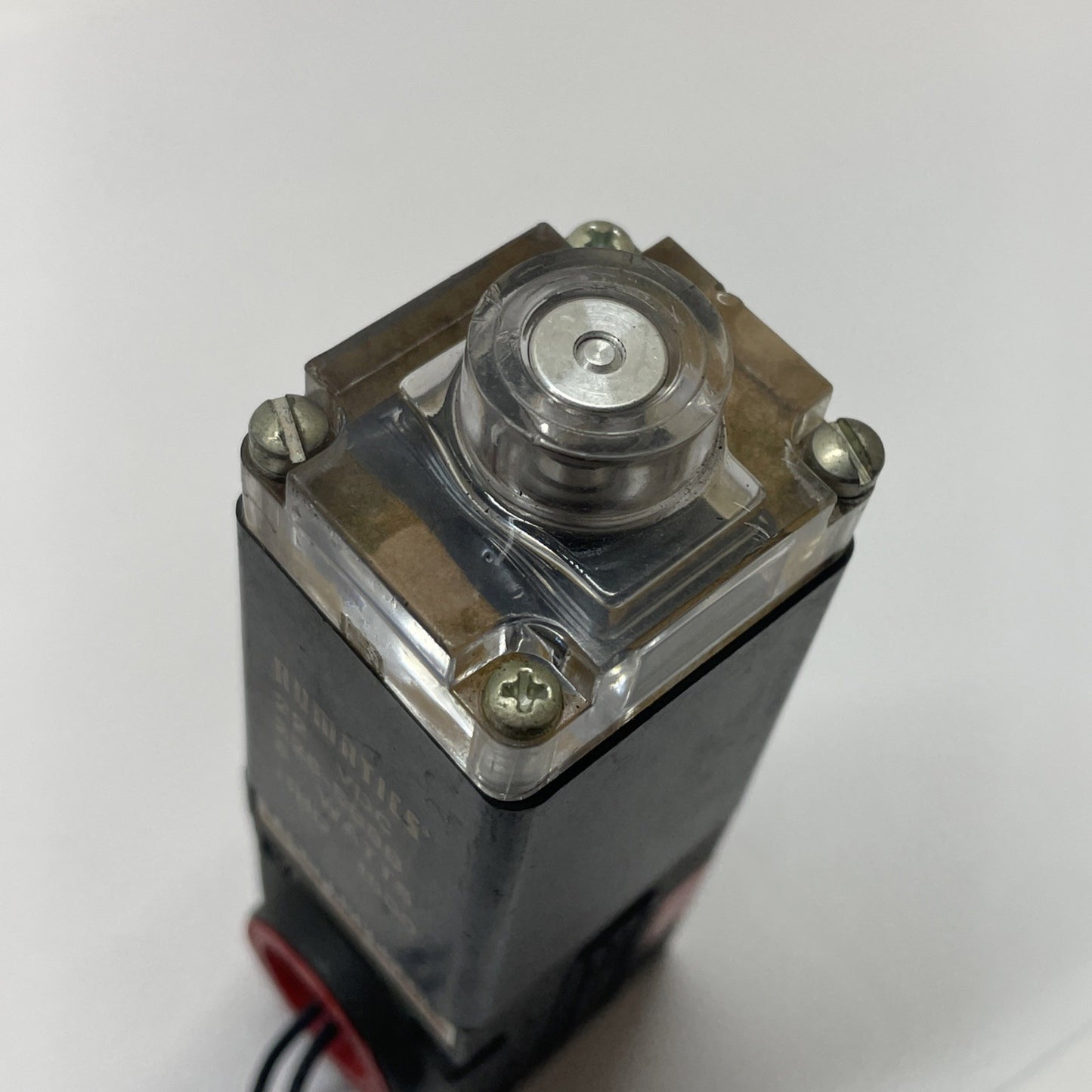 Numatics 226-588B / 11SAD400B028W Solenoid Valve 22 VDC 6W 150 PSI