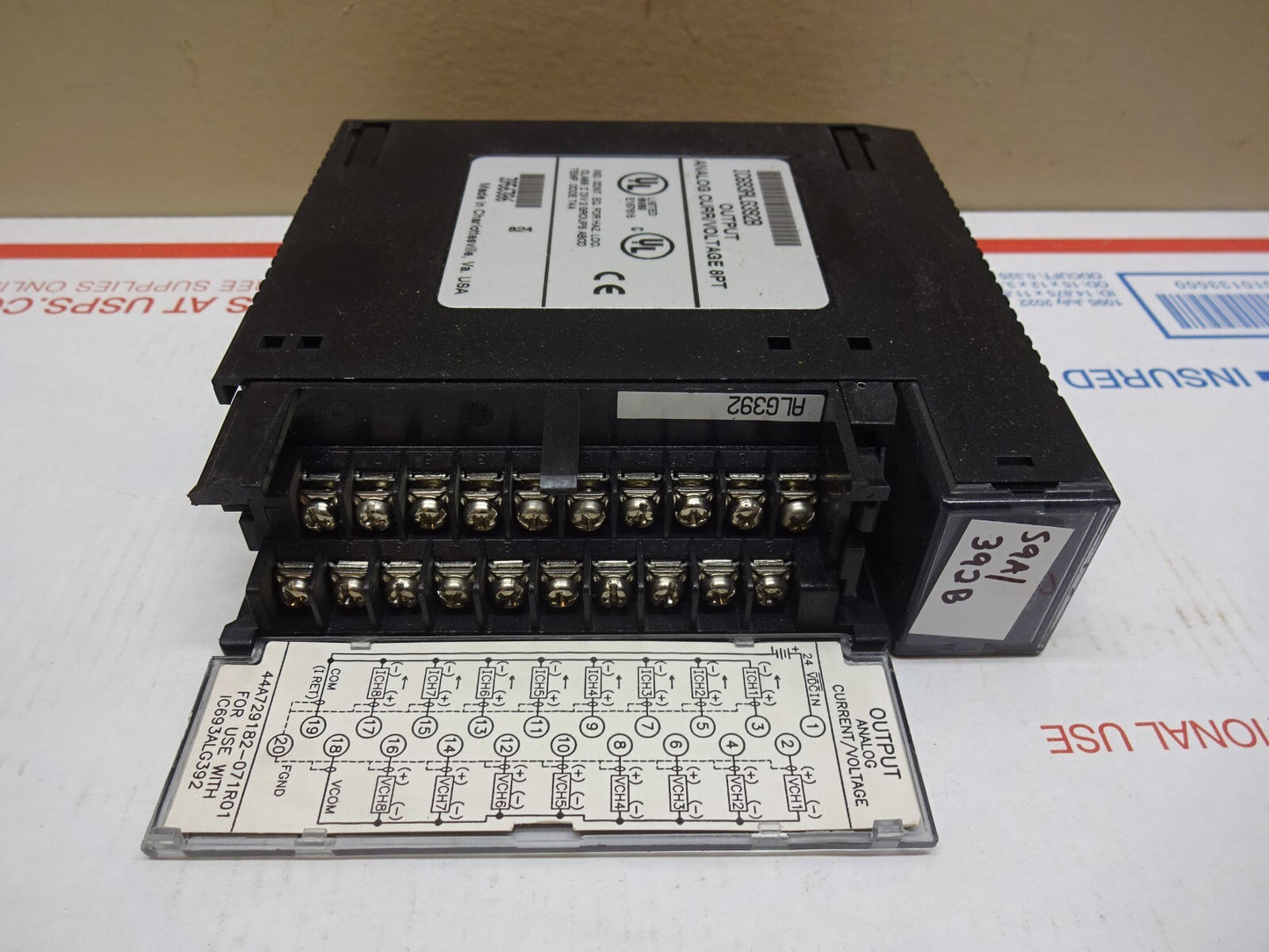 GE FANUC IC693ALG392 / IC693ALG392B / OUTPUT ANALOG CURR/VOLTAGE 8PT