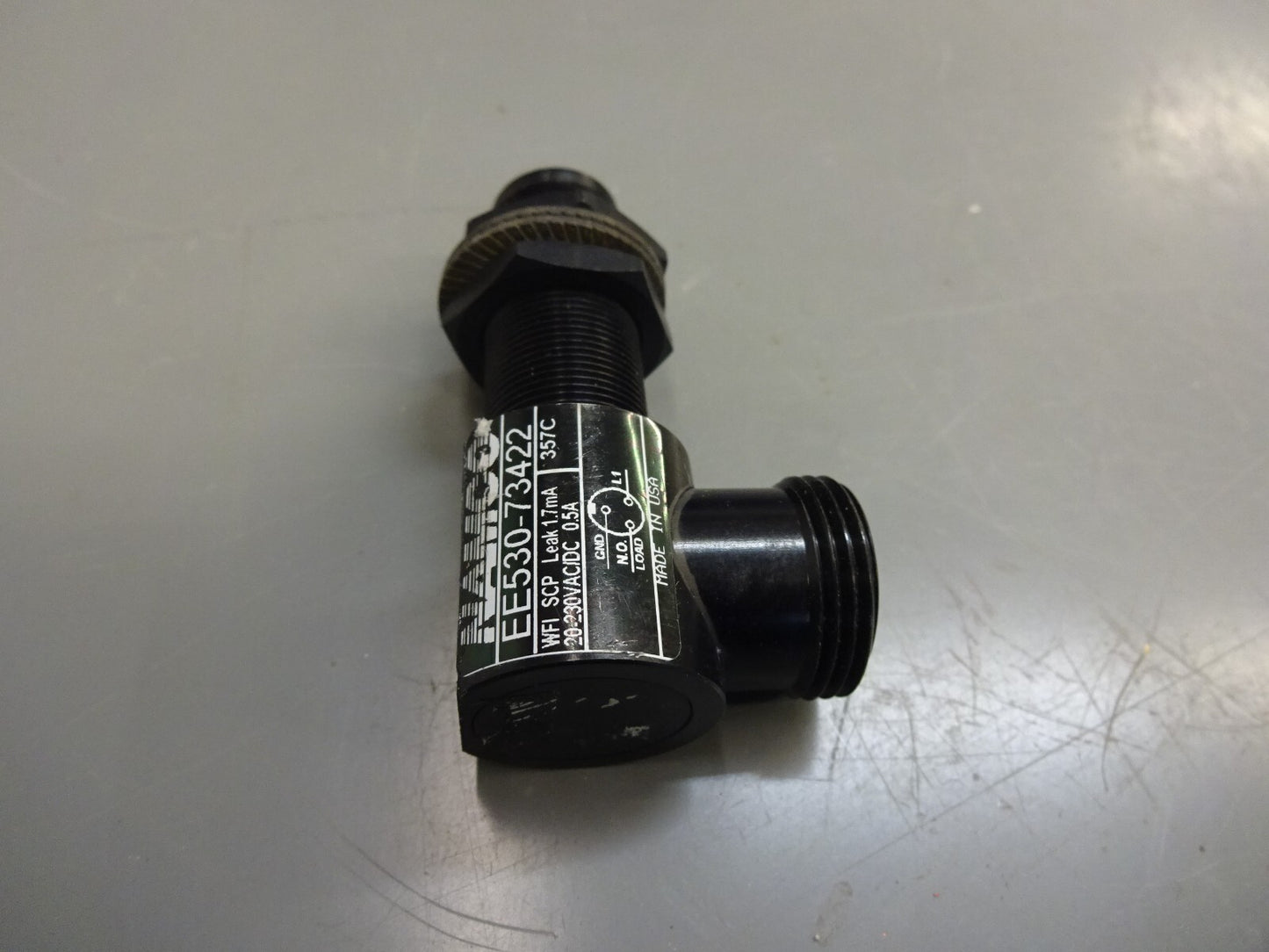 NAMCO EE530-73422 / INDUCTIVE PROXIMITY SENSOR SWITCH / NEW