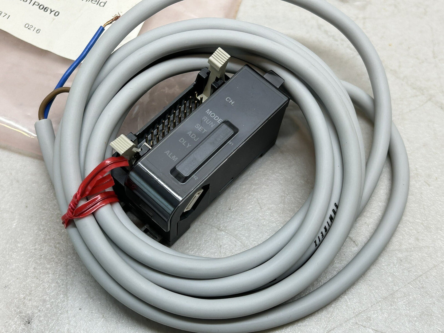 BAUMER ELECTRIC FVDK-31P06Y0 / FVDK 31P06Y0 MASTER MODULE FIBER OPTIC SENSOR NEW
