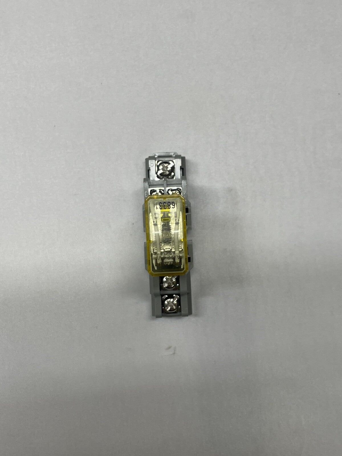 IDEC Socket with 24V Relay Lot of 4 SH1B-05