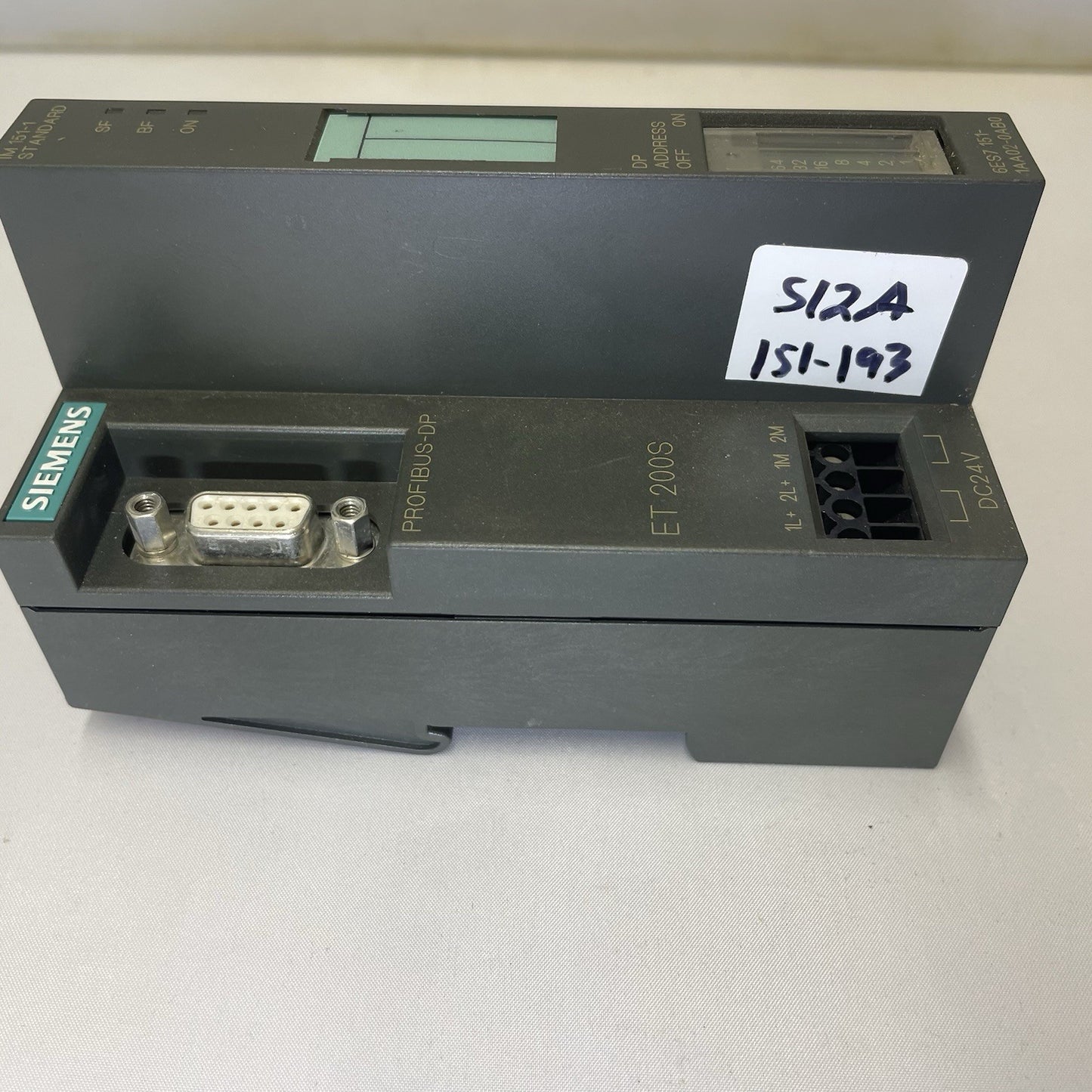 New Siemens 6ES7151-1AA02-0AB0 WITH BASE 6ES7193-4C300-0AA0
