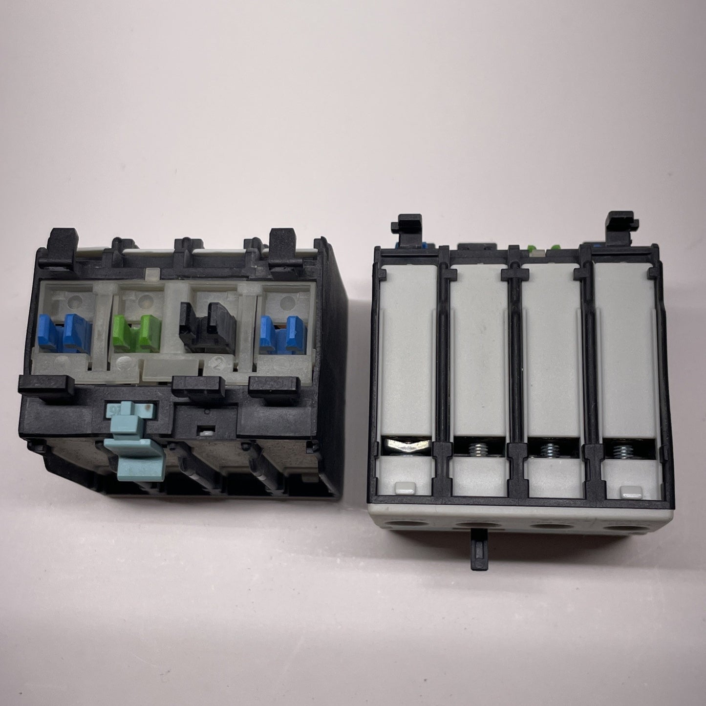 (LOT OF 2) 3RH1921-1HA22 Siemens Sirius Auxiliary Contact Block 2NO+2NC