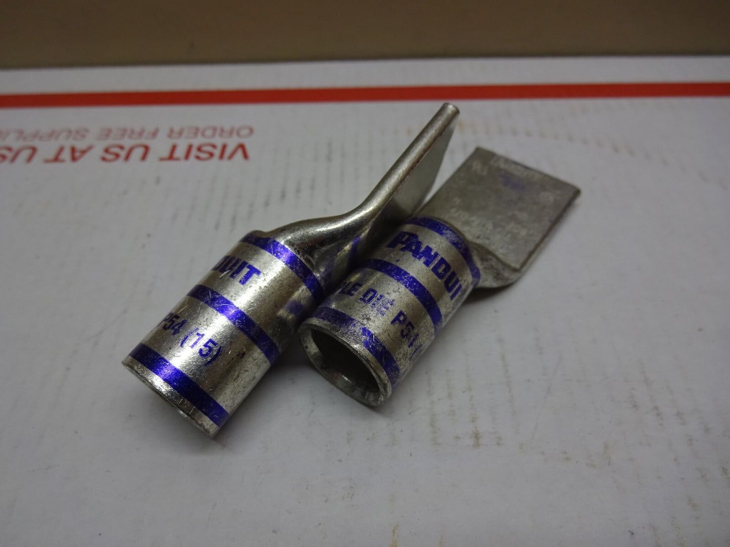 PANDUIT LCA4/0-00 / 4/0 STR CU COPPER LUGS BLANK TONGUE TYPE LCA / NEW LOT OF 2