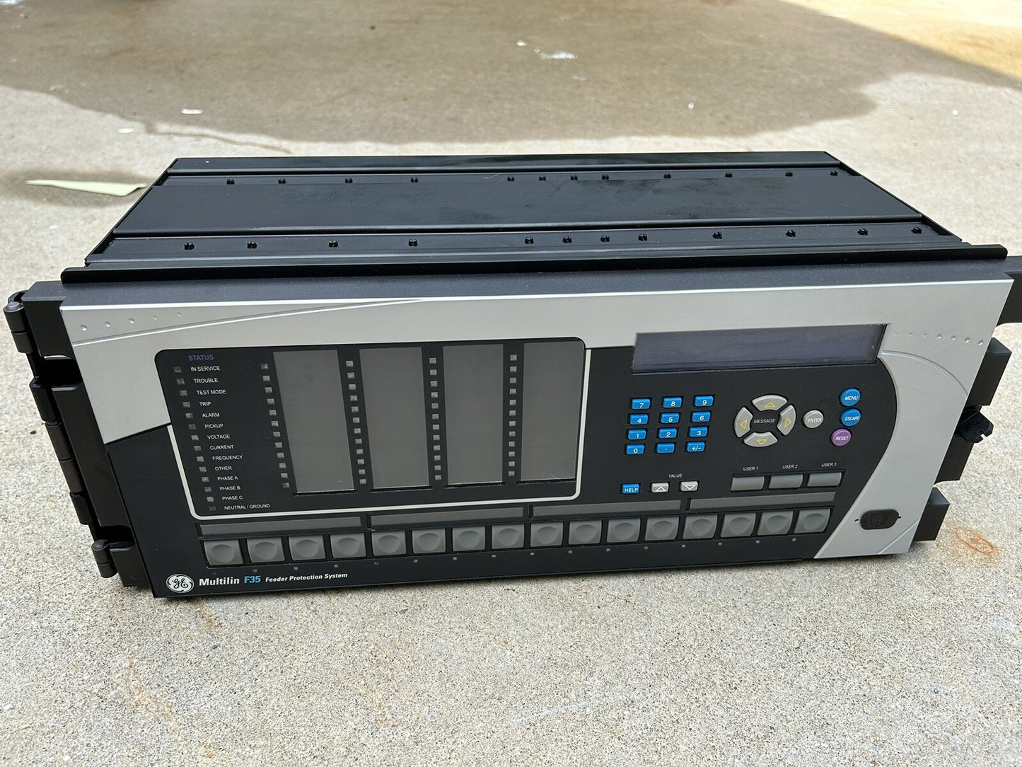 GE MULTILIN F35-N00-HLH-F8F-H4A-M4A-PXX-UXX-WXX F35 FEEDER MANAGEMENT RELAY NEW