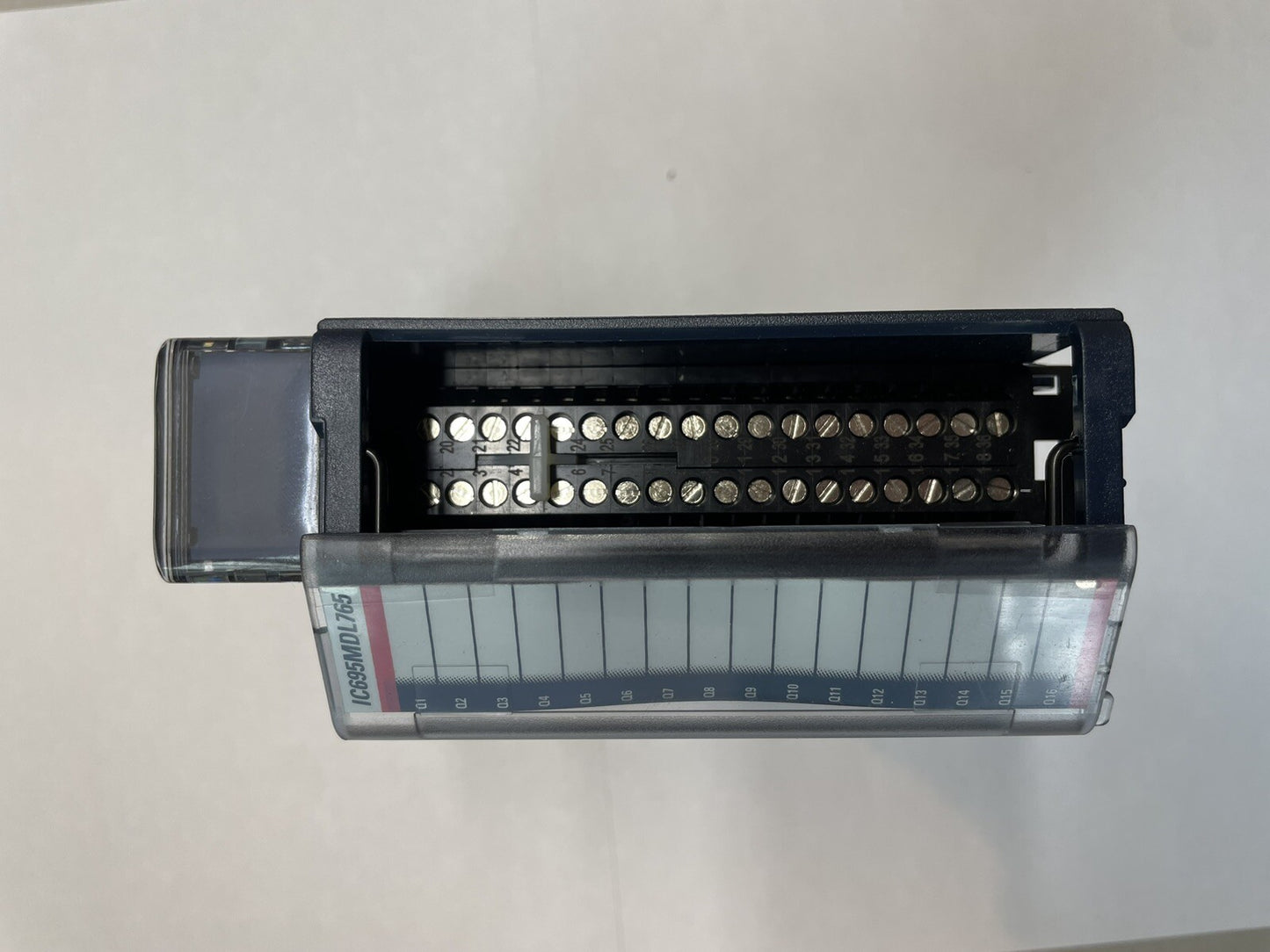 GE Fanuc IC695MDL765-BB RX3i 24VDC/125VDC 16pt Output Module with Diagnostics
