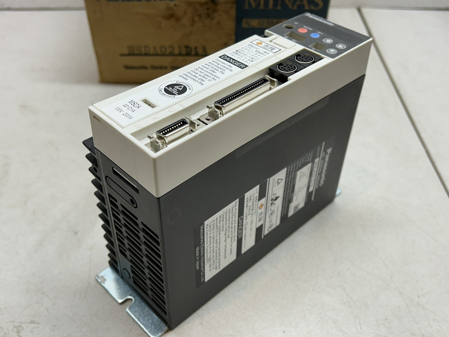 PANASONIC MSDA021D1A / AC SERVO DRIVER 100V 200W / NEW
