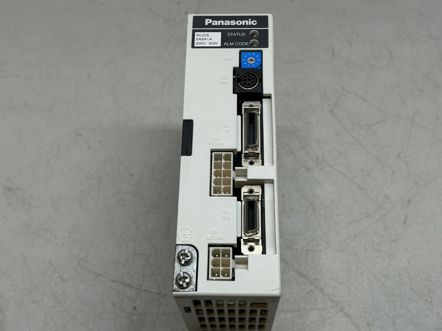 PANASONIC MUDS5A5A1A / AC SERVO DRIVER 200V 50W / NEW