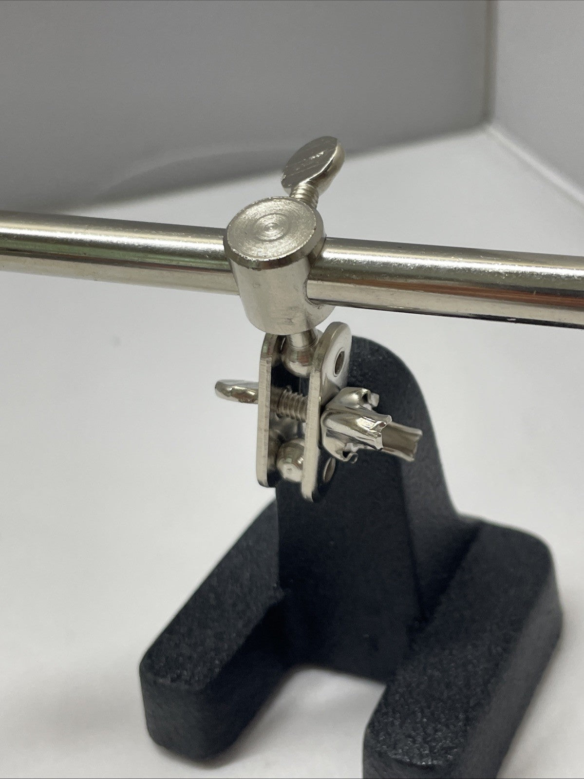 Helping Third Hand Magnifier Soldering Stand Clamp Holder Alligator Clip Tool