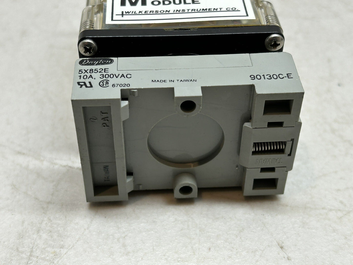 WILKERSON MIGHTY MODULE MM4300 WITH DAYTEN BASE 90130C-E