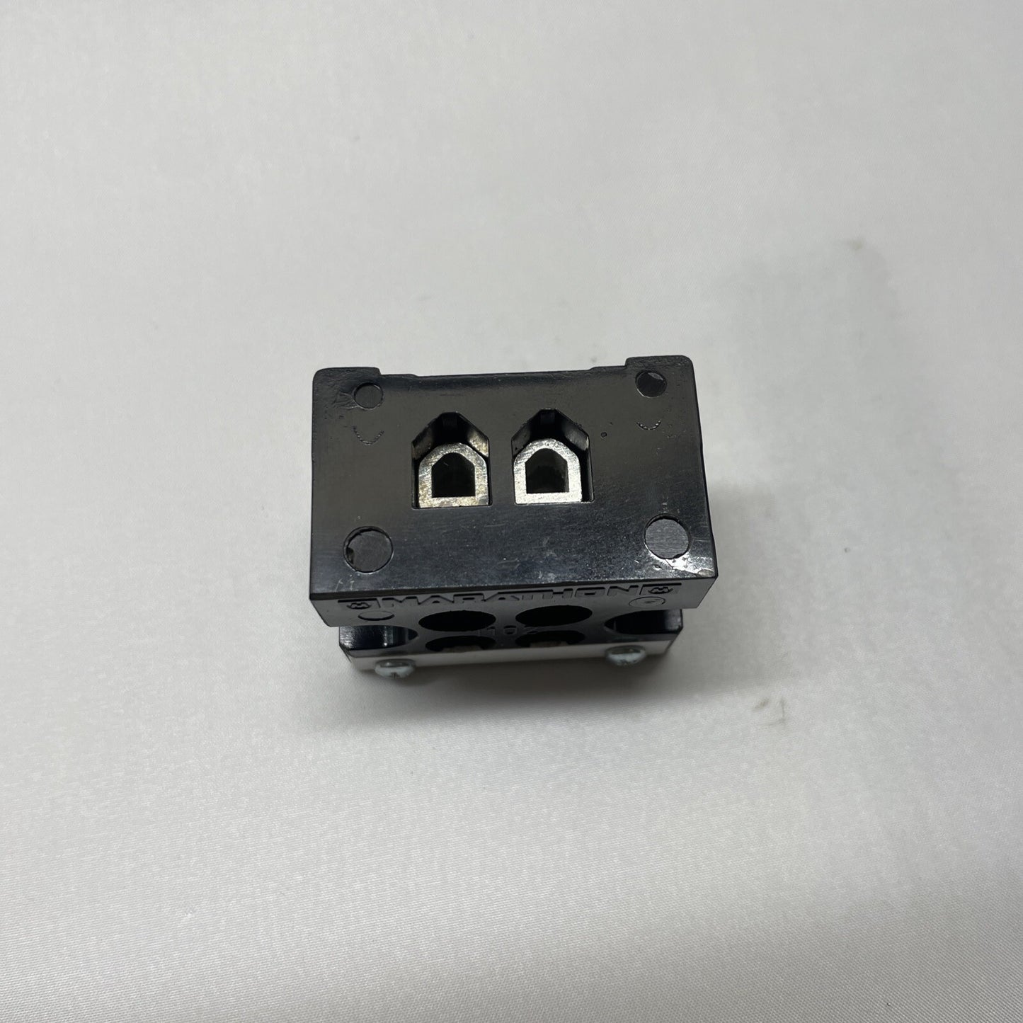 Marathon 1102 Terminal Block 6-18 CU 6-12 AL Rated for up to 65 Amps and 600 VAC