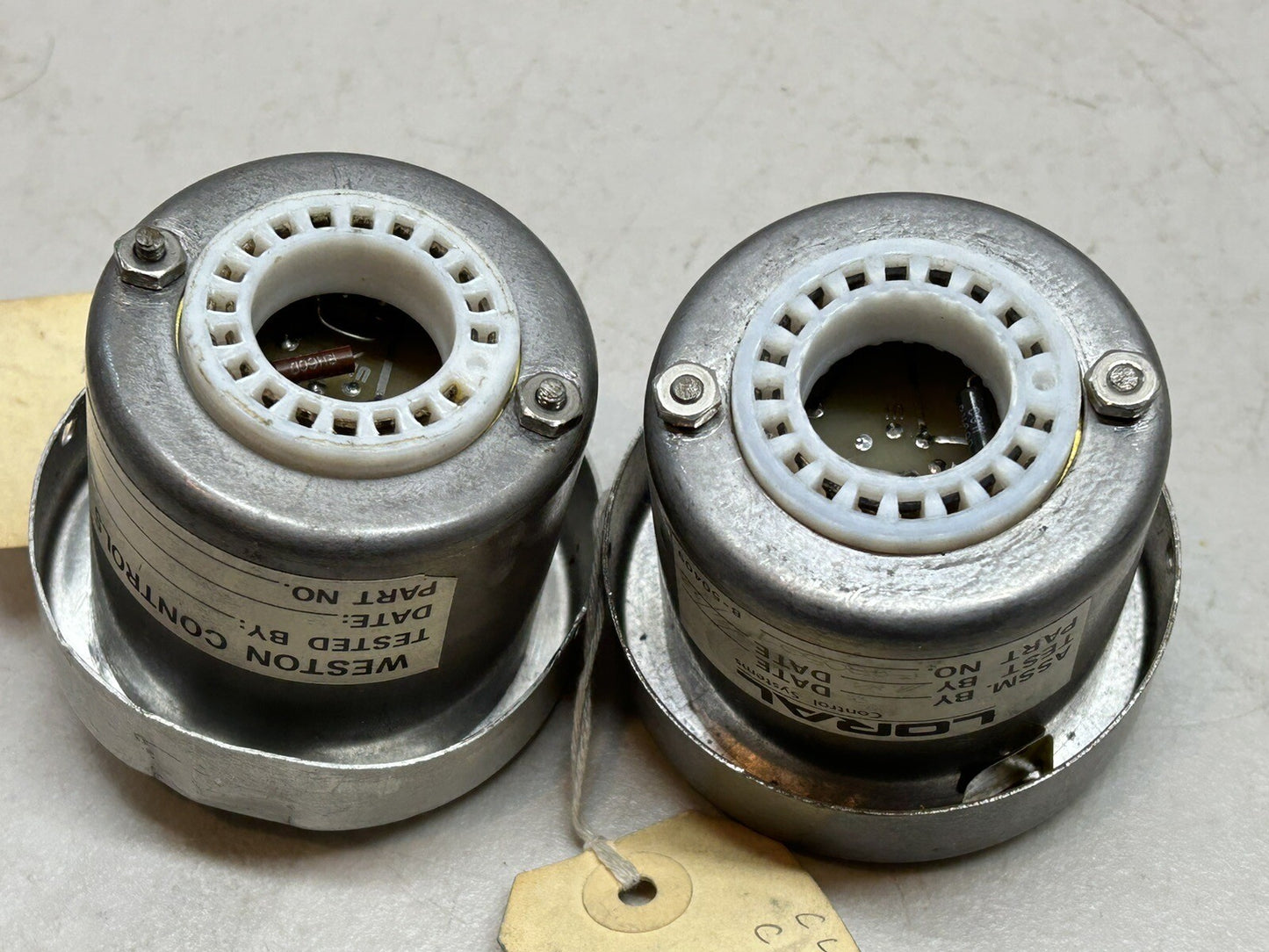 LORAL CONTROL SYSTEMS F-48050 / R1 1.91 MEG WESTON CONTROLS R-1 10.6 / LOT OF 2