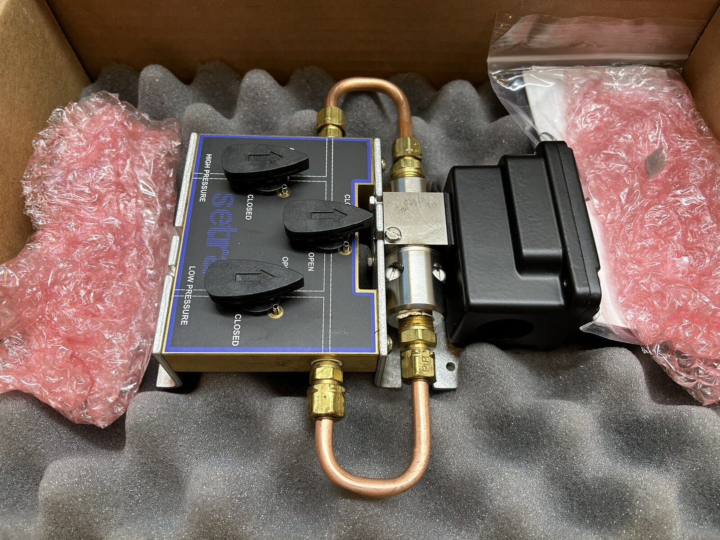 SETRA 2301100PD3V11BC / 230 SERIES PRESSURE TRANSDUCER 0-100 PSID / NEW