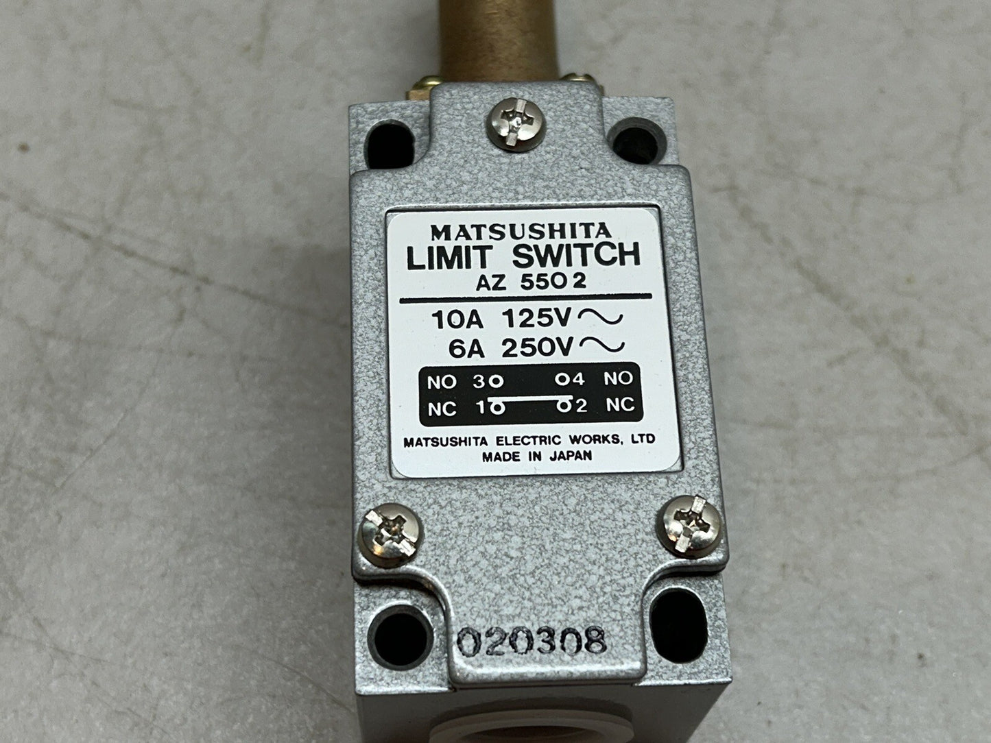 MATSUSHITA AZ5502 / LIMIT SWITCH 10A 125V 6A 250V / NEW IN BOX