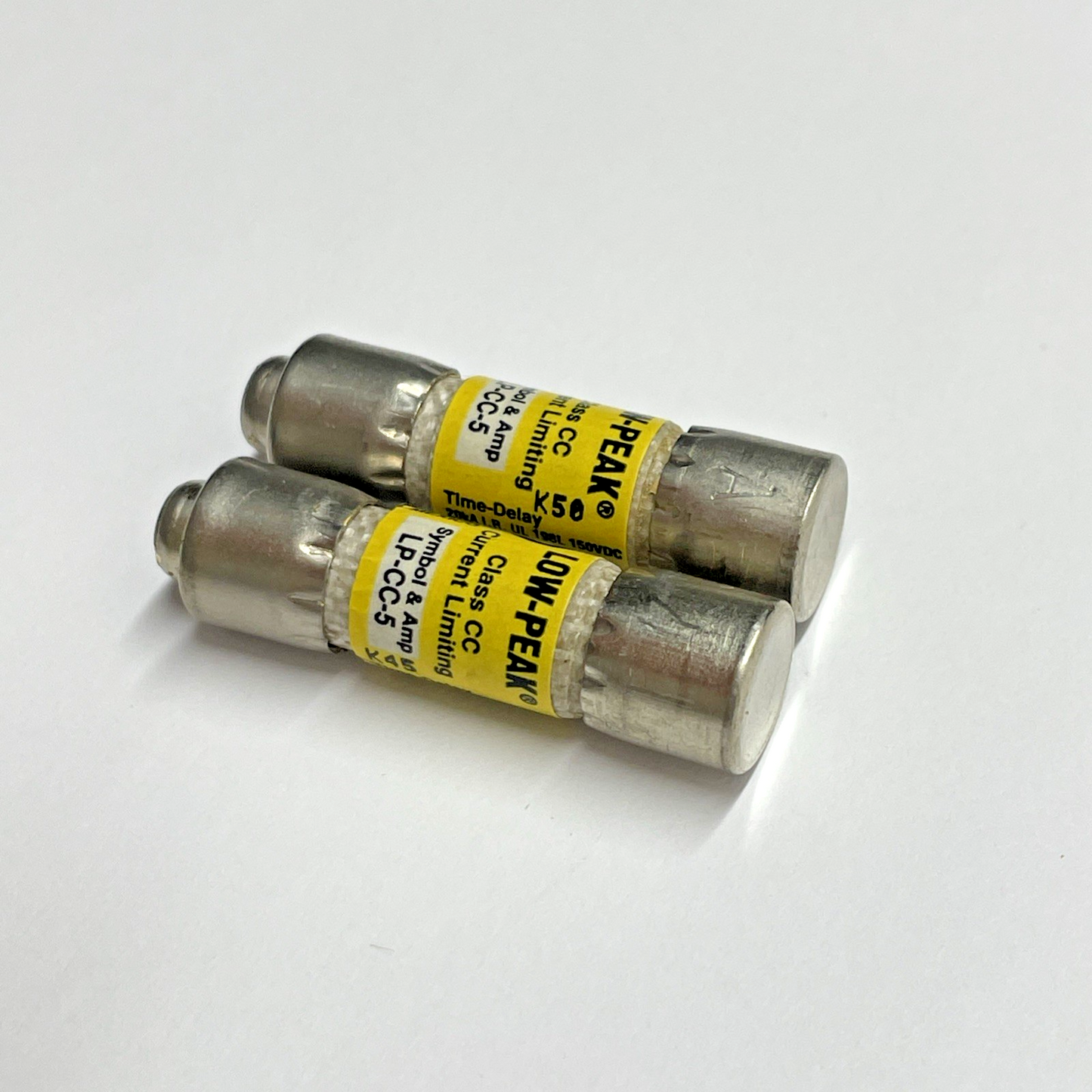 (LOT OF 2) Bussmann LP-CC-5 5A 600 VAC/150 VDC Time-Delay Fuse (LPCC5)