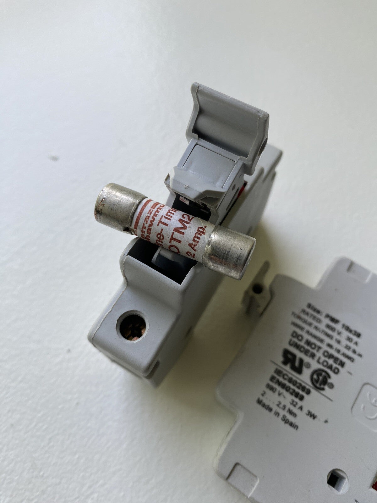 (LOT OF 2) DF PMF 10X38 / 480032I / 600V 30A 1 POLE FUSE HOLDERS WITH FUSES