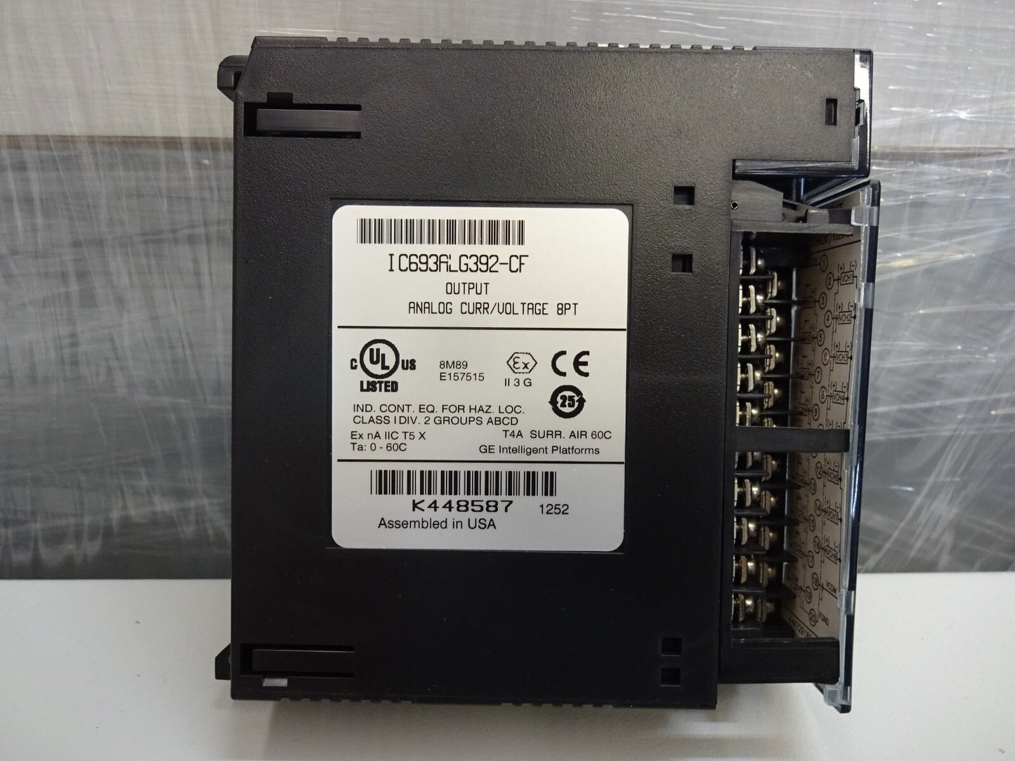 GE FANUC IC693ALG392-CF / IC693ALG392CF / OUTPUT ANALOG CURR/VOLTAGE 8PT