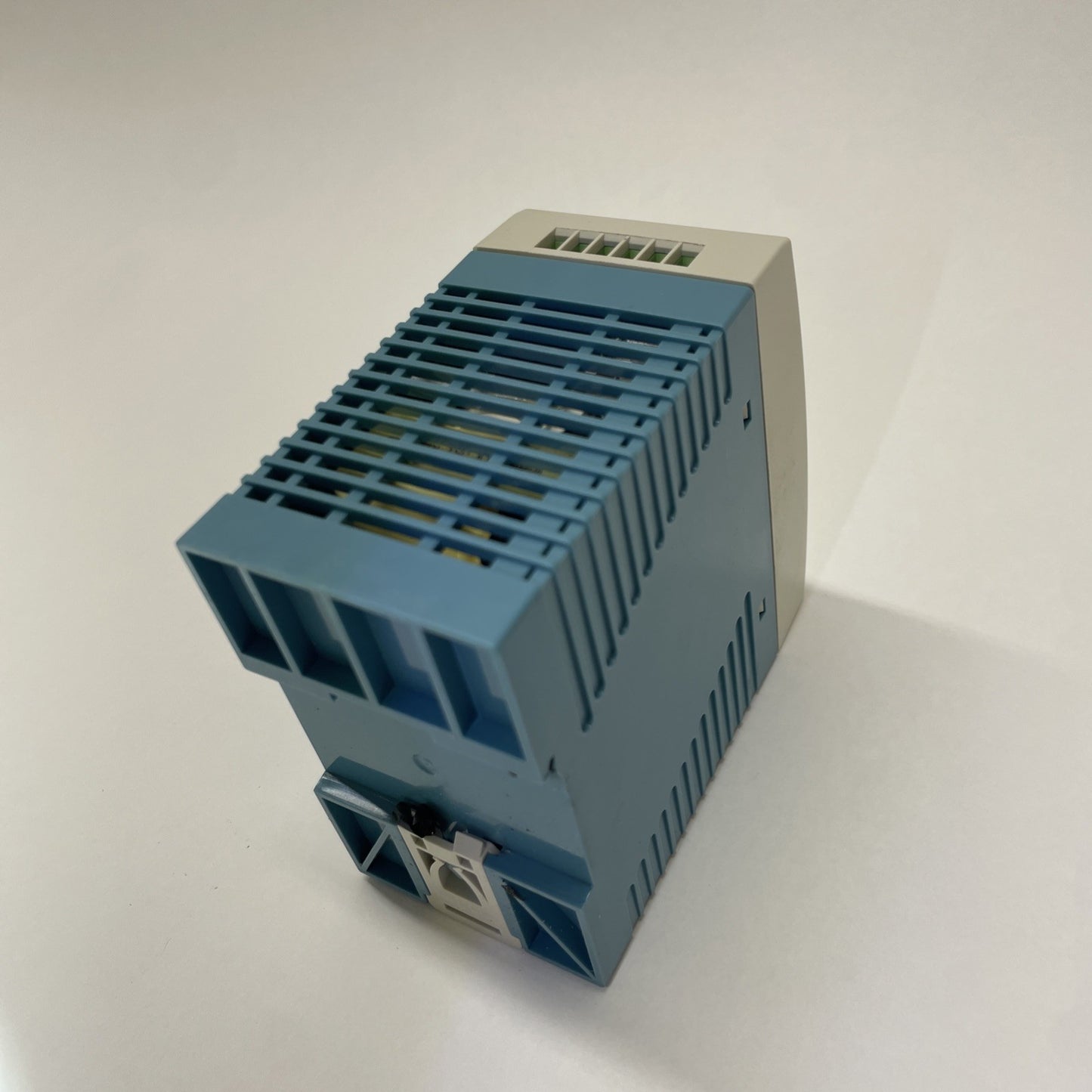 MW MDR-100-24 MEAN WELL POWER SUPPLY MDR 100-240VAC INPUT / 1.3A / 50-60HZ