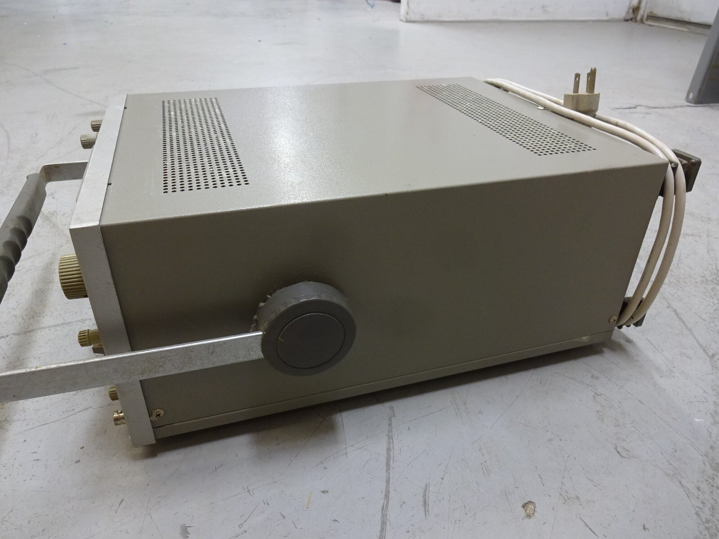 LEADER LBO-522 OSCILLOSCOPE 20 MHZ