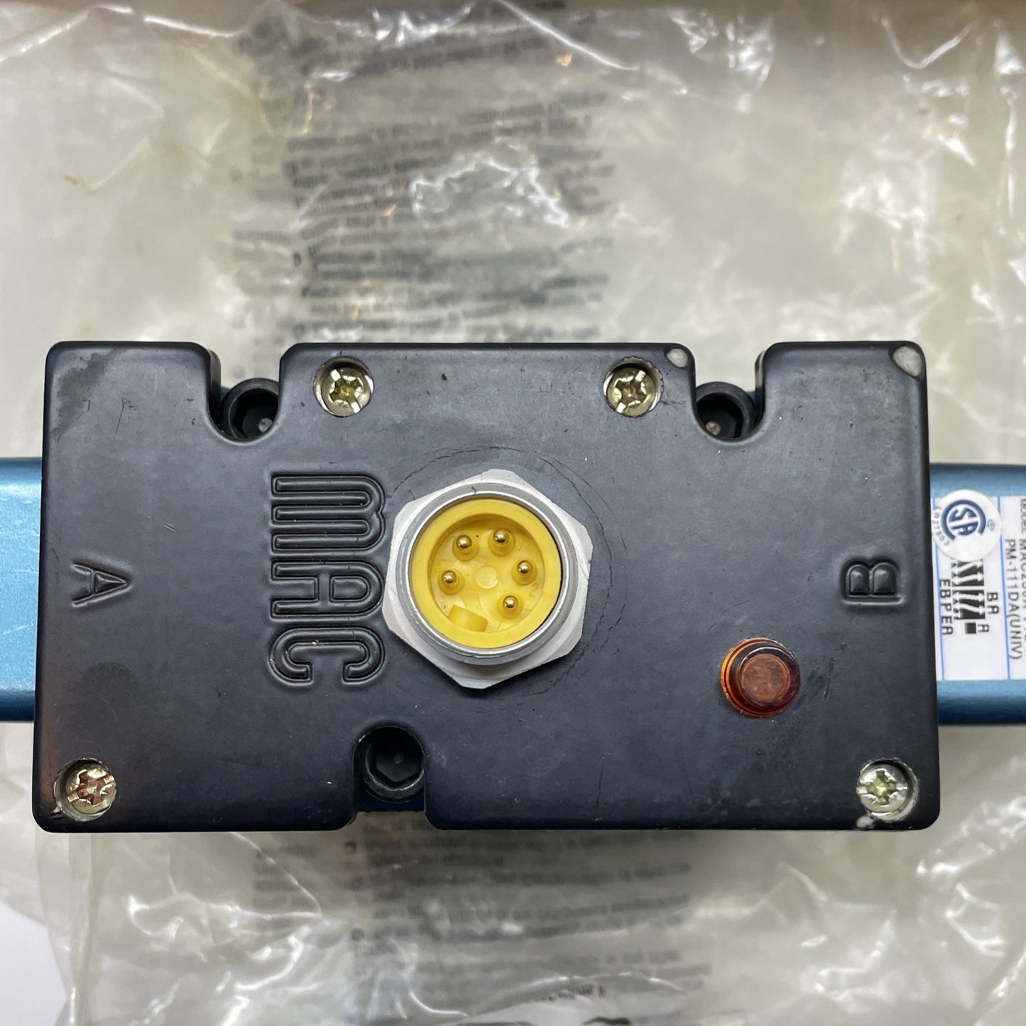 MAC MAC250A-V1B4PM-111DA(UNIV) PNEUMATIC SINGLE PRESSURE VALVE 04250290424