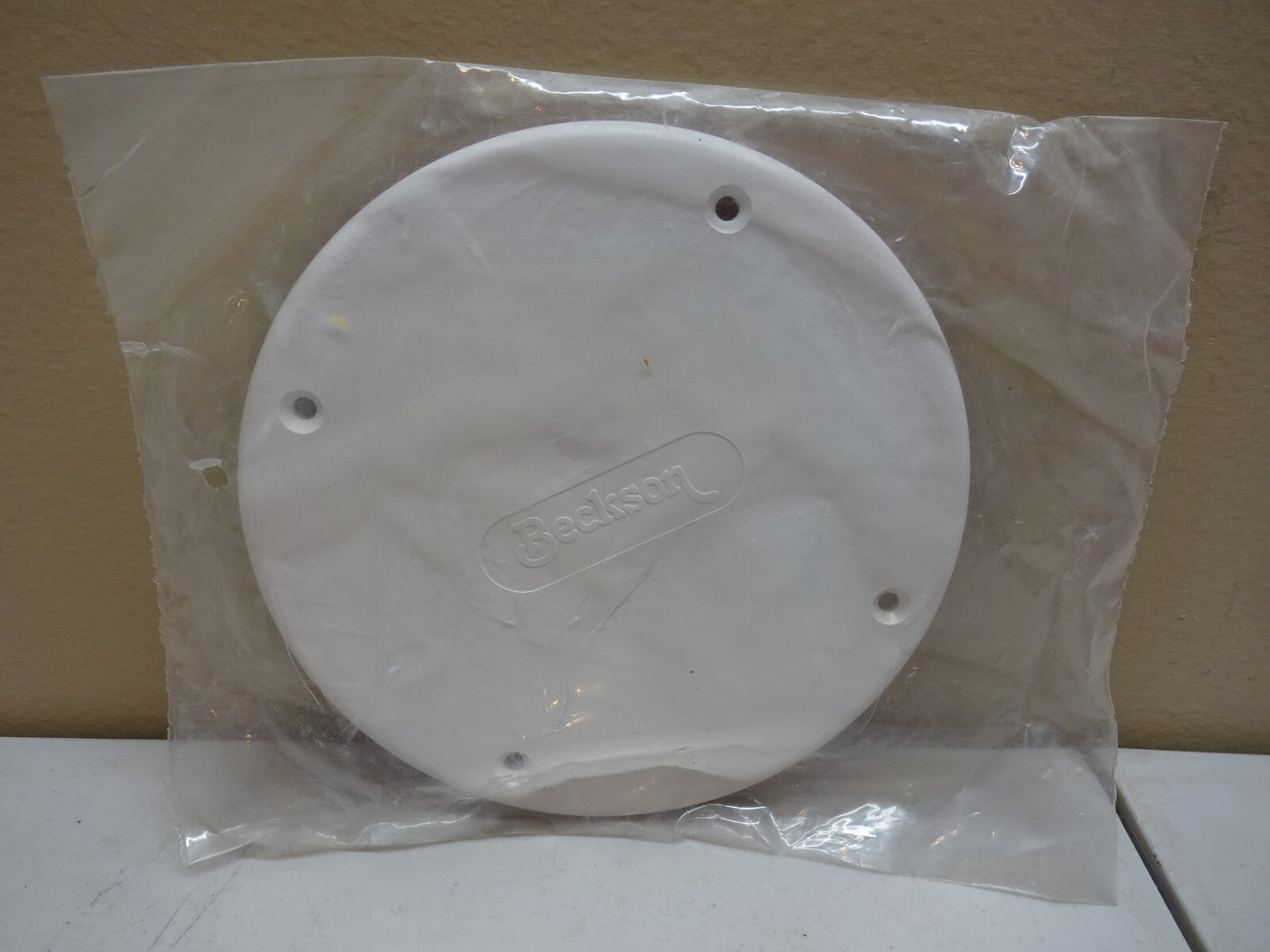 BECKSON MARINE DECK PLATES / MIXED LOT / DEALER LOT OF 6 NEW