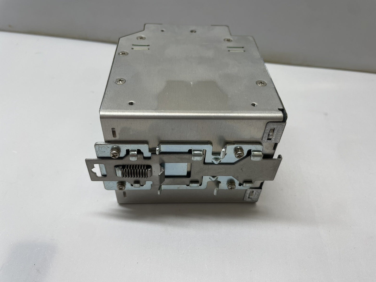 TDK Lambda Power Supply 100-240 AC 24 VDC 7.5 Amp. Cat No. DLP180-24-1/EJ