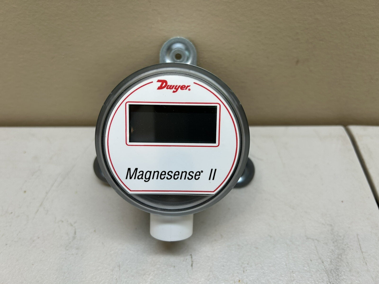 DWYER MS2-W102-LCD-NIST / MAGNESENSE II DIFFERENTIAL PRESSURE TRANSMITTER / NEW