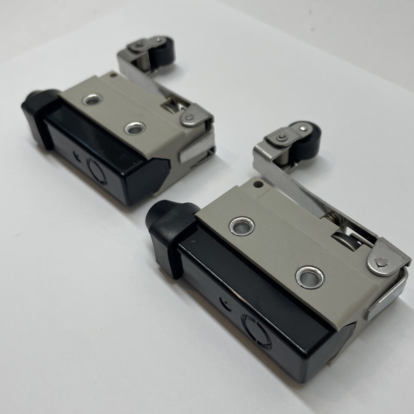 (LOT OF 2) MATSUSHITA AZ71249 / ML LIMIT SWITCH 10A 250VDC / NEW