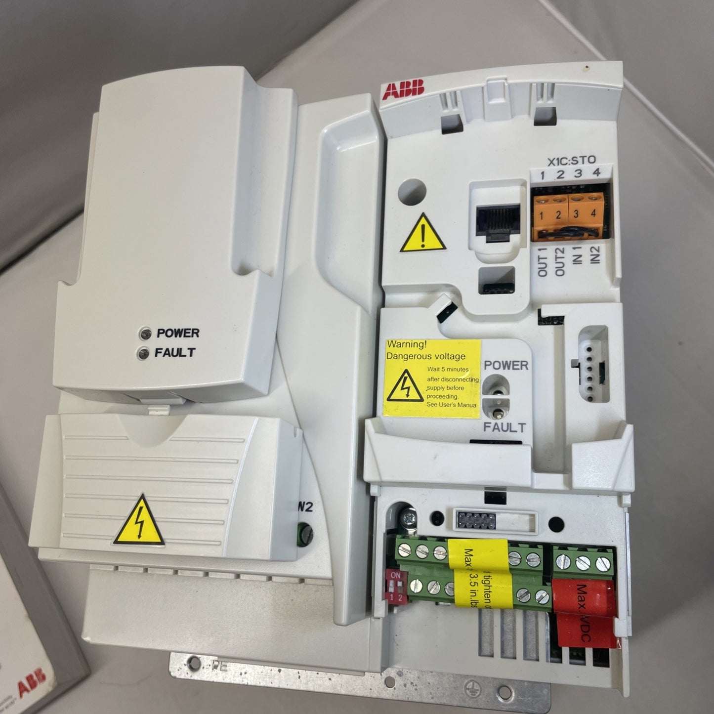 Drive ACS355-03U-23A1-4 ACS355 3~400V/480V 31A/26A 63Hz 15HP ABB