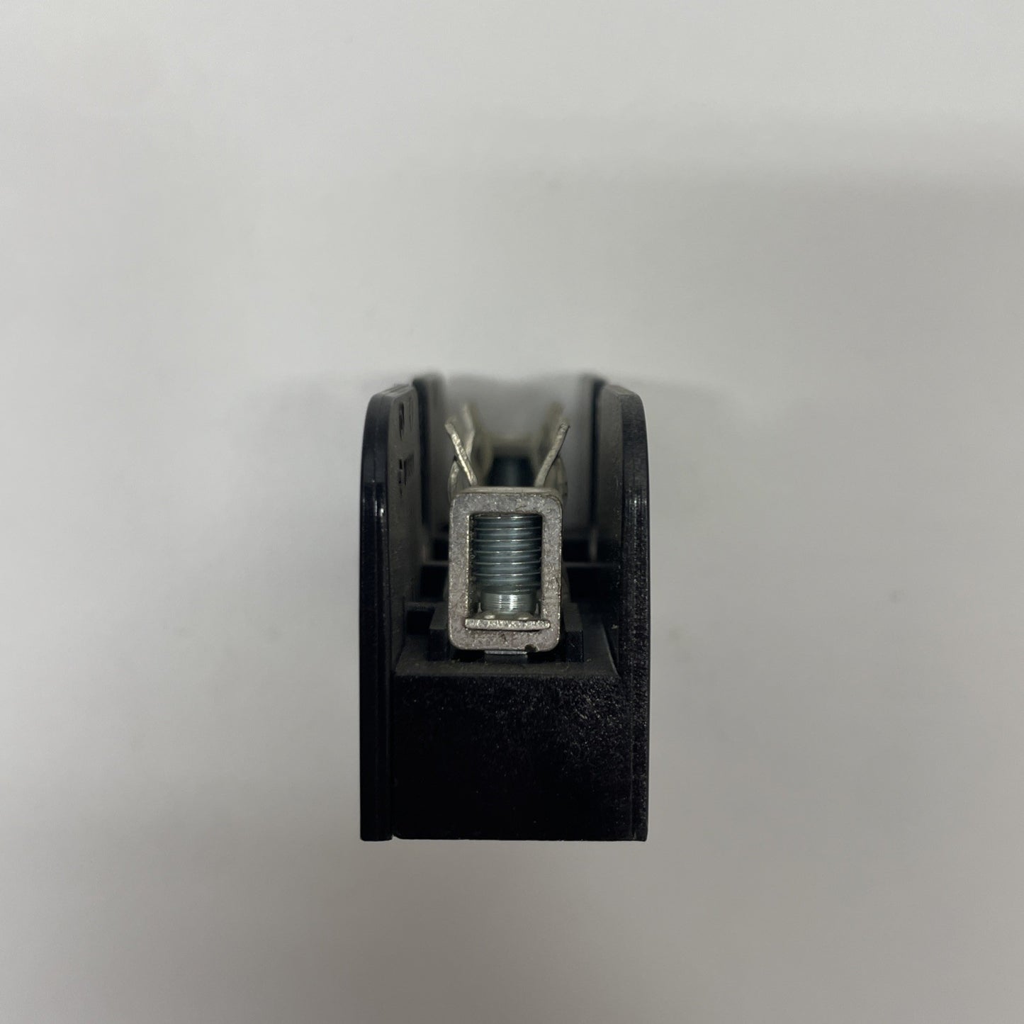 Gould Shawmut 30351R 1-Pole Fuse Holder 600V, 30A, 35in-lb Torque