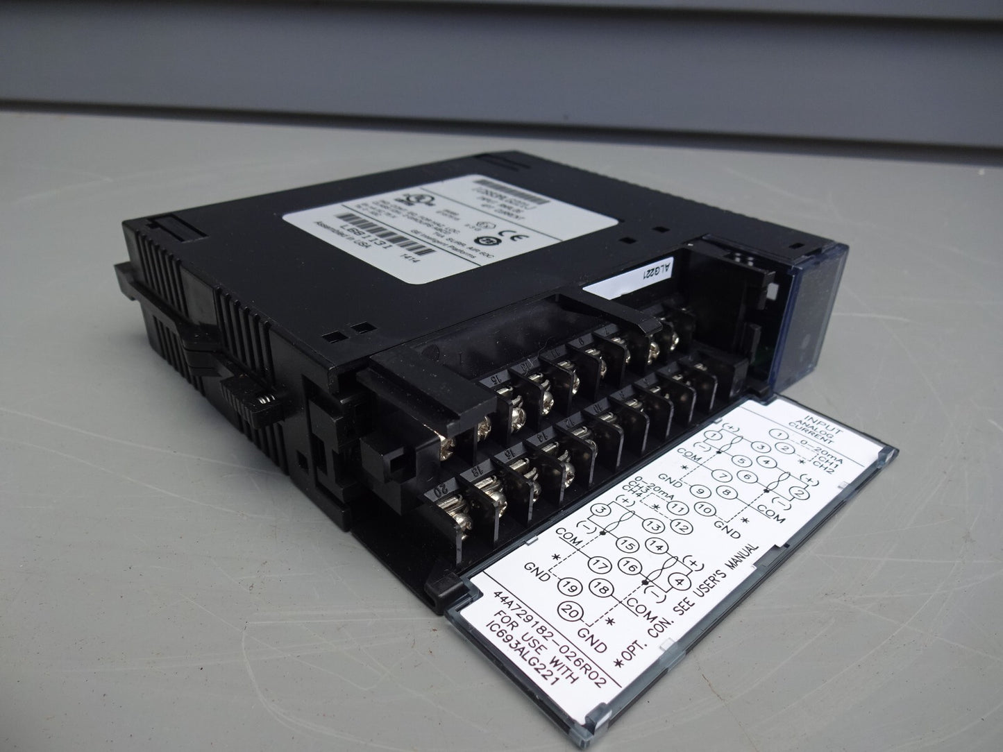 GE FANUC IC693ALG221J / IC693ALG221 ANALOG INPUT MODULE
