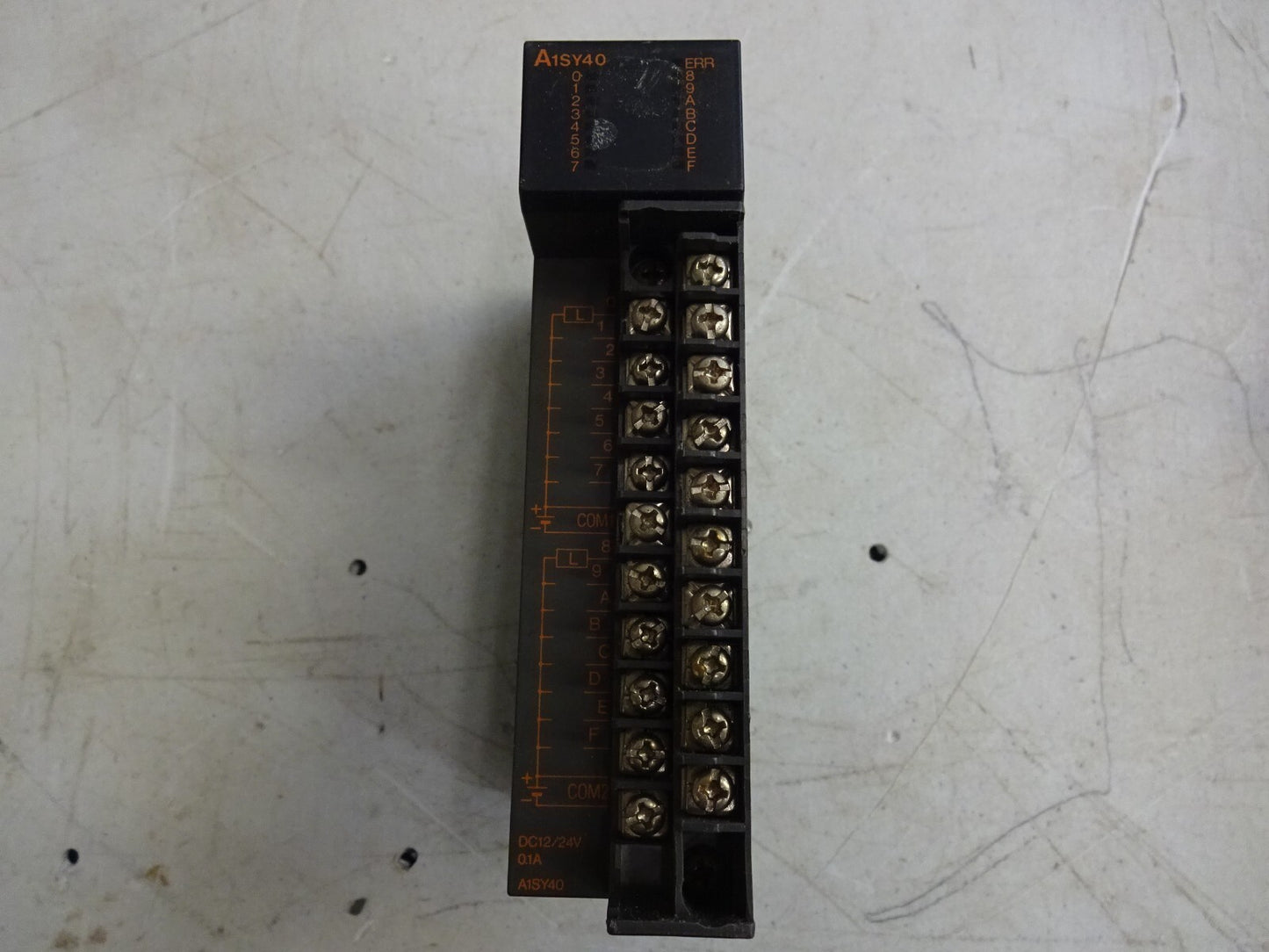 MITSUBISHI A1SY40 OUTPUT MODULE / DC12/24V / 0.1A