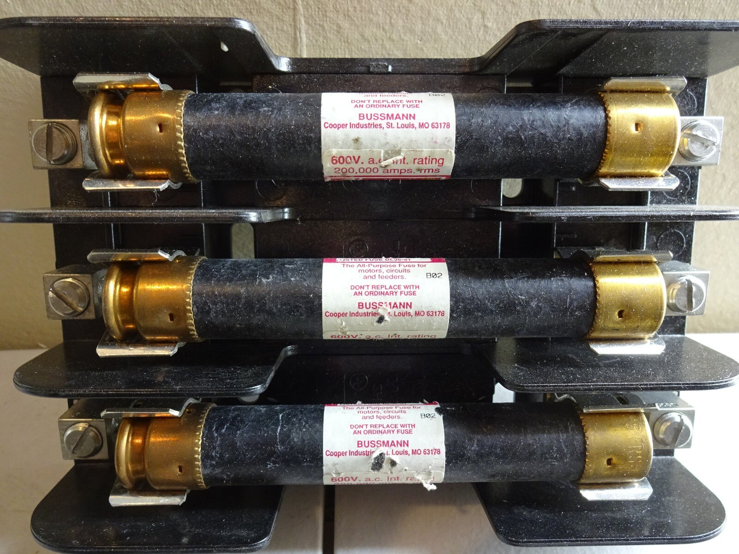 GOULD SHAWMUT 60303 FUSE HOLDER 30A WITH 3 FUSETRON FRS-R-10 / 600V FUSES