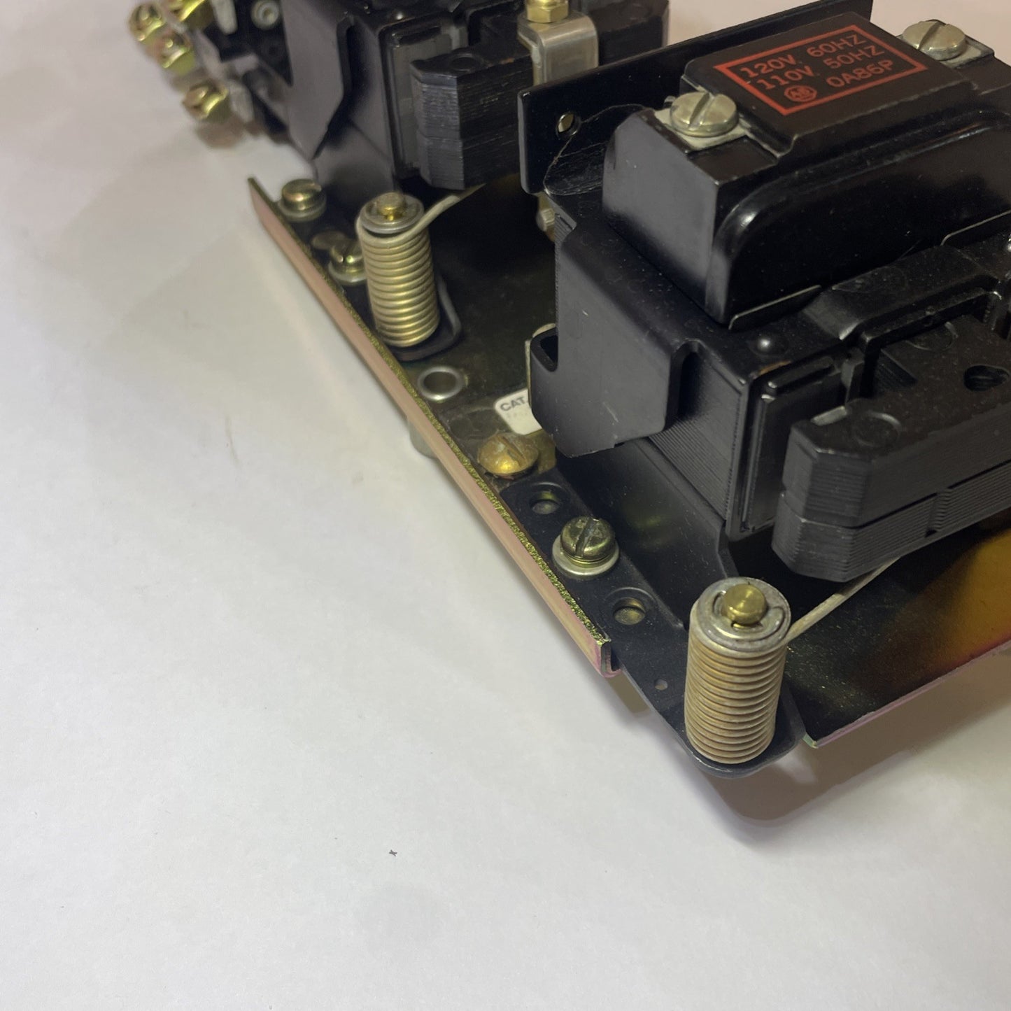 NEW IN BOX ALLEN BRADLEY TYPE BXL AC RELAY 700-BXL840 SER. A1
