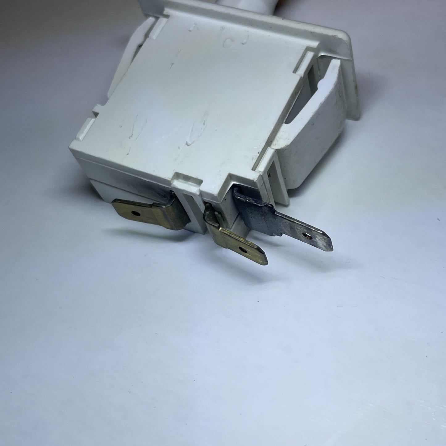 Cherry 10amps 125/250 VAC E6930A0 DOOR SWITCH