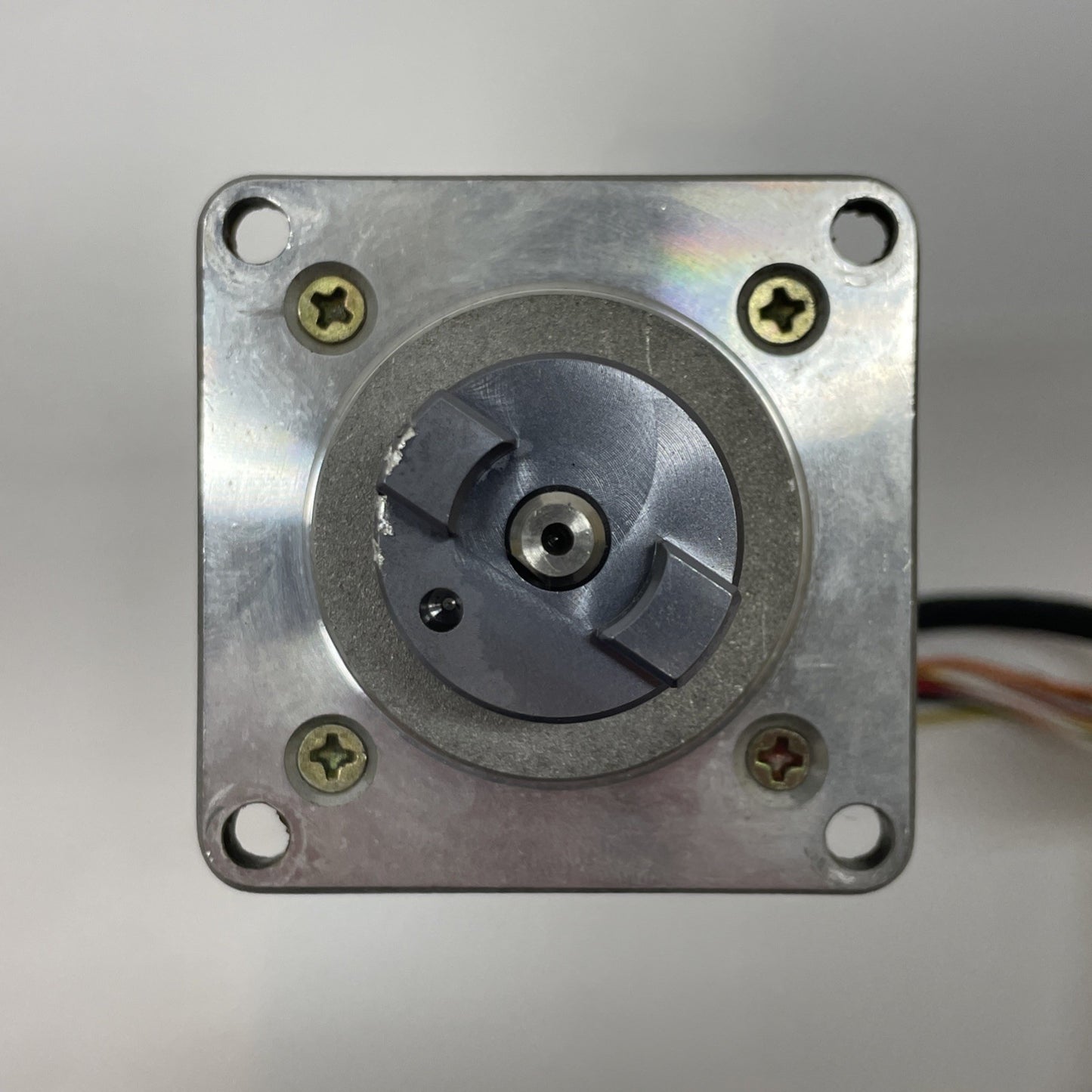 MCG 2392S-ME4731 / 2-Phase Stepper Motor With Integrated Qphase Encoder 1.8