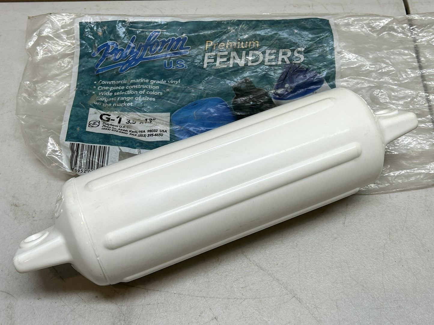 POLYFORM G-1 MARINE FENDER 3.5 X 13 INCH WHITE / NEW OLD STOCK