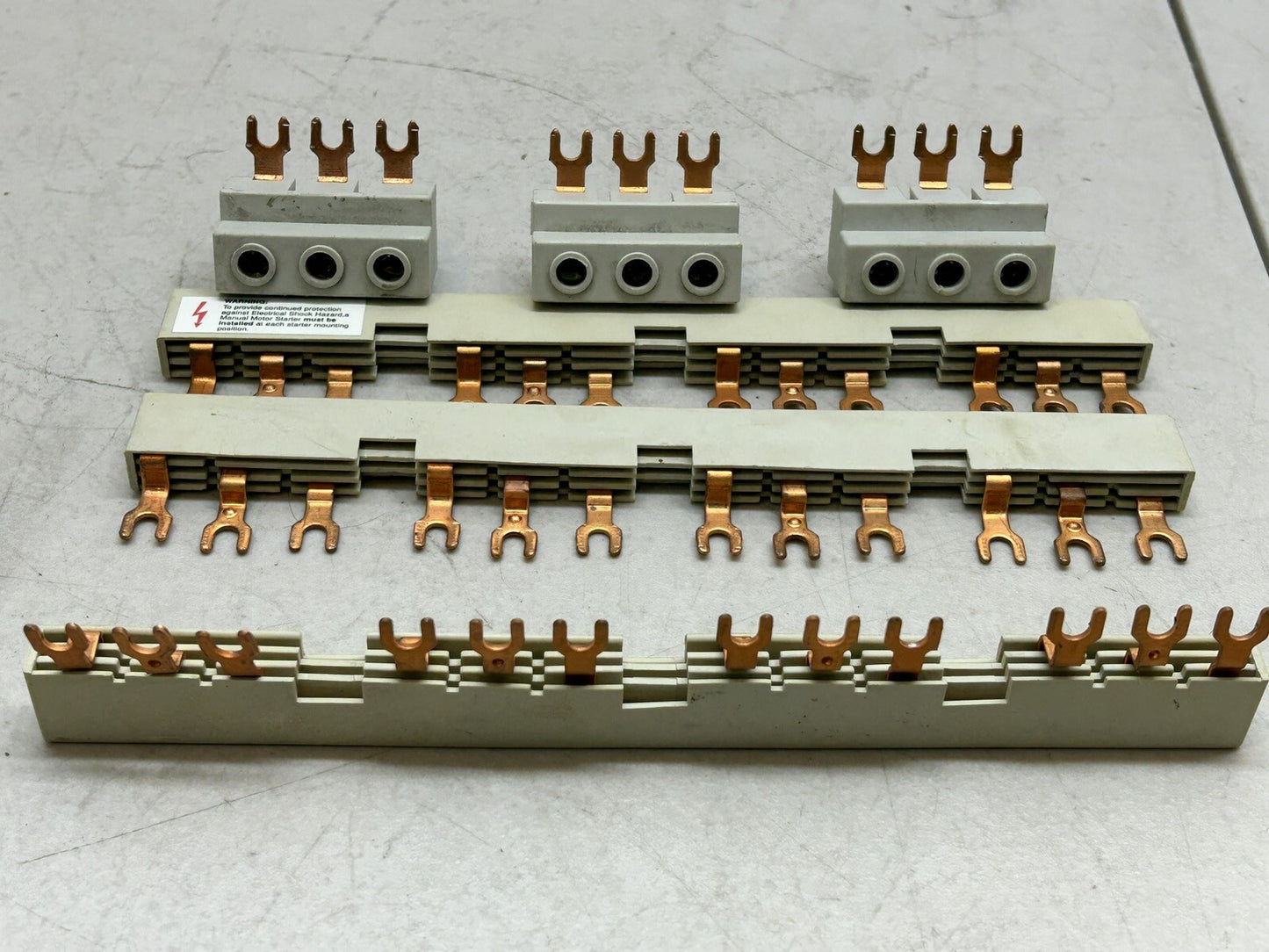 COMMONING LINKS / 3 PHASE / 4 DEVICES / WITH LINK FEEDER TERMINALS / LOT OF 6