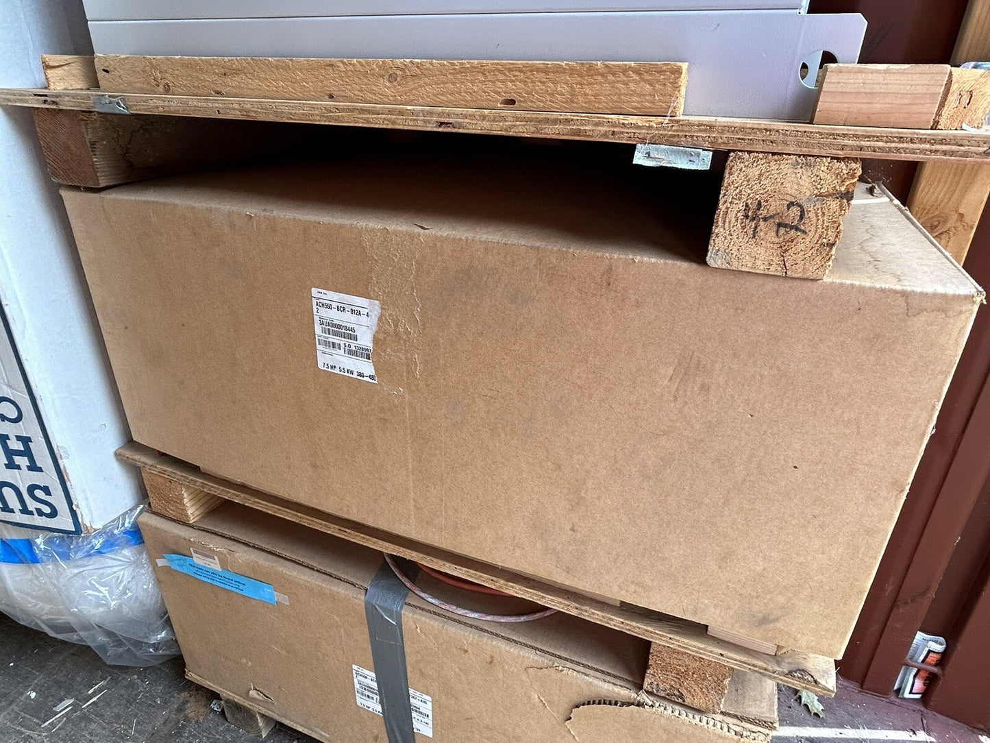 ABB ACH550-BCR-012A-4+B055+F267+K452 / ACH550-BCR-012A-4 AC DRIVE W/ BYPASS NEW