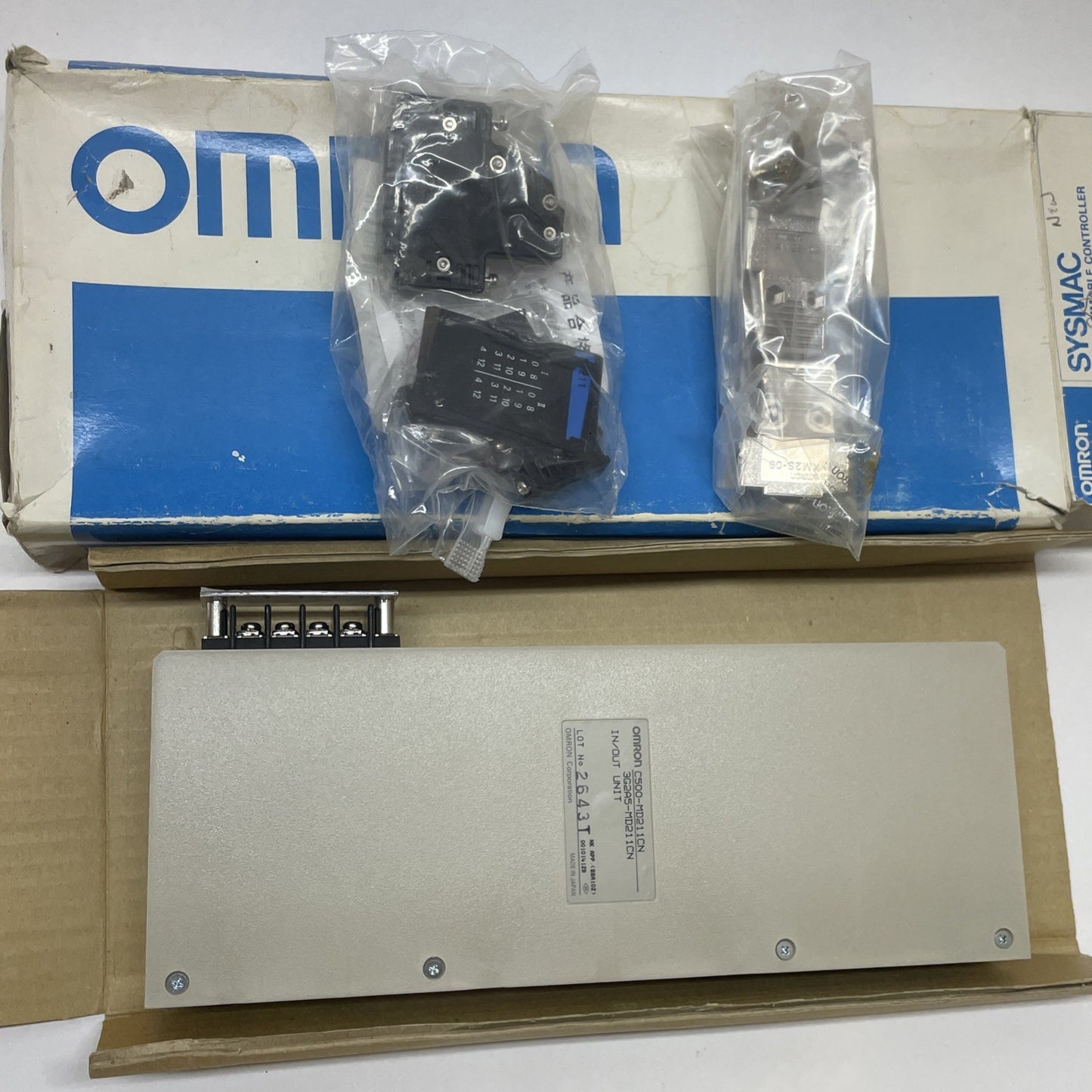 OMRON C500-MD211CN / 3G2A5-MD211CN I/O Module 16-Point DC Input