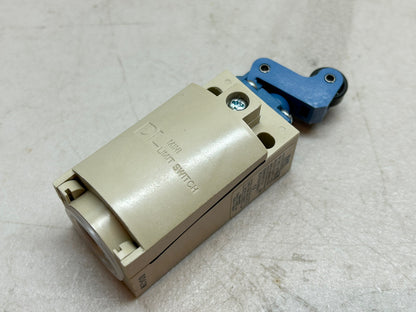 NAIS PANASONIC AZD1000 / DL MINI LIMIT SWITCH W/ ROLLER LEVER / NEW IN BOX
