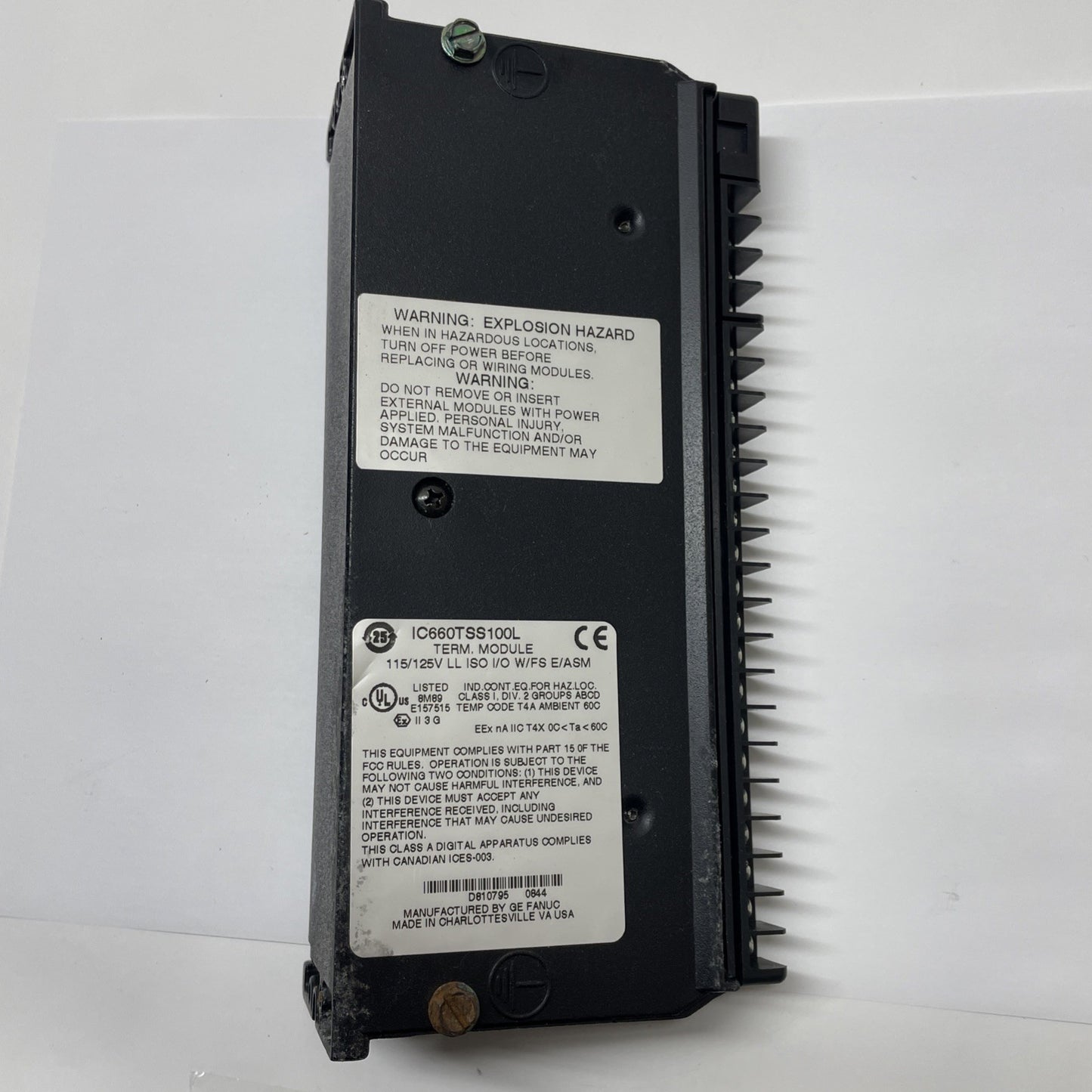 GE Fanuc IC660TSS100L Terminal Assembly 115 VAC/125 VDC