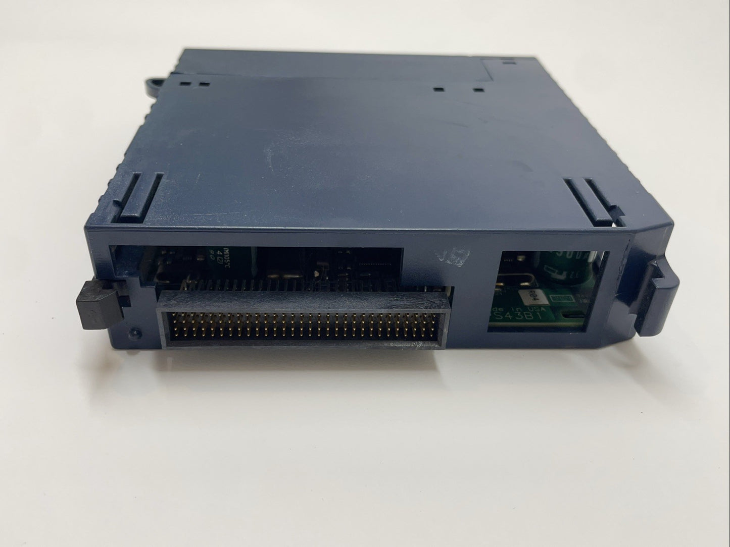 IC695PSD040B 40 W DC Power Supply Module (RX3i / PACSystems)