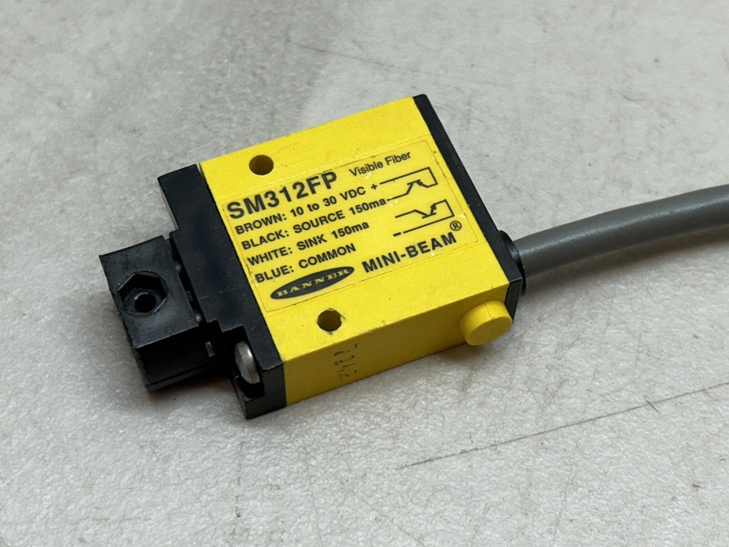 BANNER SM312FP / 25916 MINI-BEAM SENSOR / USED AS DEMO ONLY