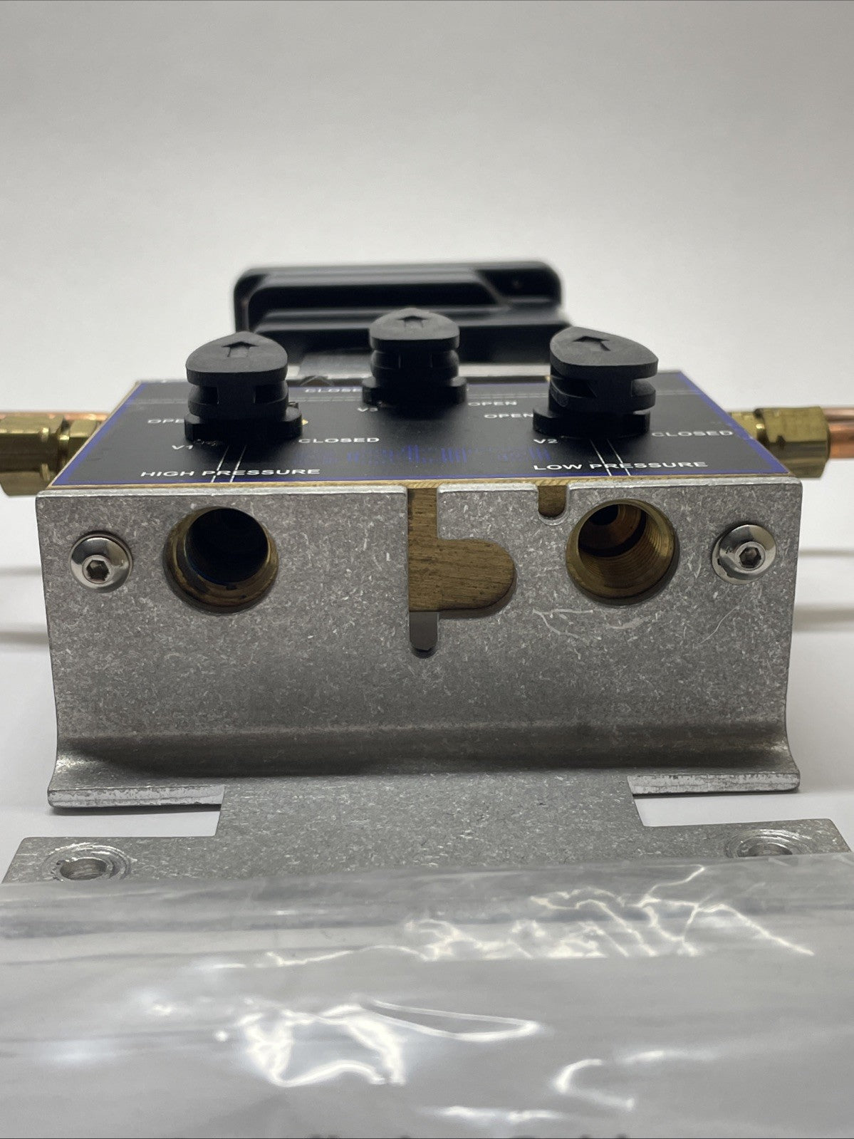 Setra 230 Series  2301100PD3V11BC  4-20 mA Pressure Transmitter 0-100 PSID