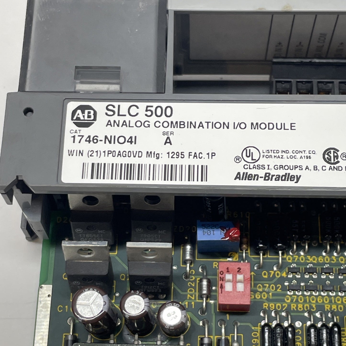 Allen Bradley SLC 500, 1746-NIO41 Ser. A  Analog Combination I/O Module