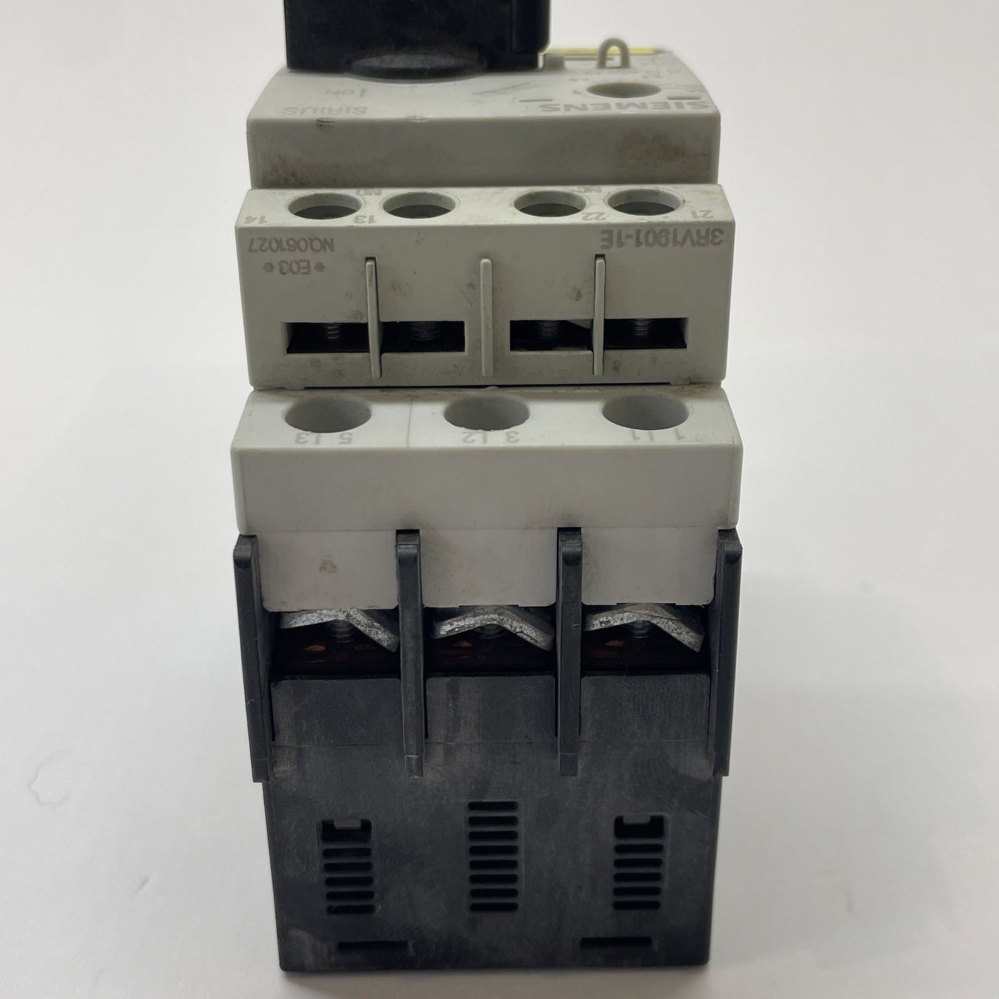 Siemens 3RV1021-1EA10 Motor Protection Circuit Breaker 2.8-4A