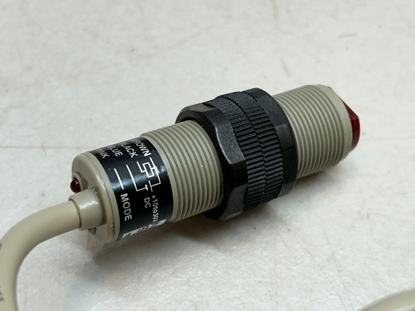 SUNX CY-22 / PHOTOELECTRIC SENSOR / USED AS SAMPLE UNIT ONLY