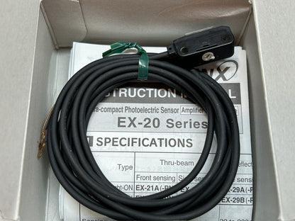 SUNX EX-26A-PN / PHOTOELECTRIC REFLECTIVE SENSOR 6MM-14MM / NEW